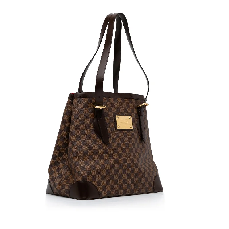 Ladies Louis Vuitton handbags with a detachable coin purse insideLouis Vuitton Damier Ebene Hampstead GM