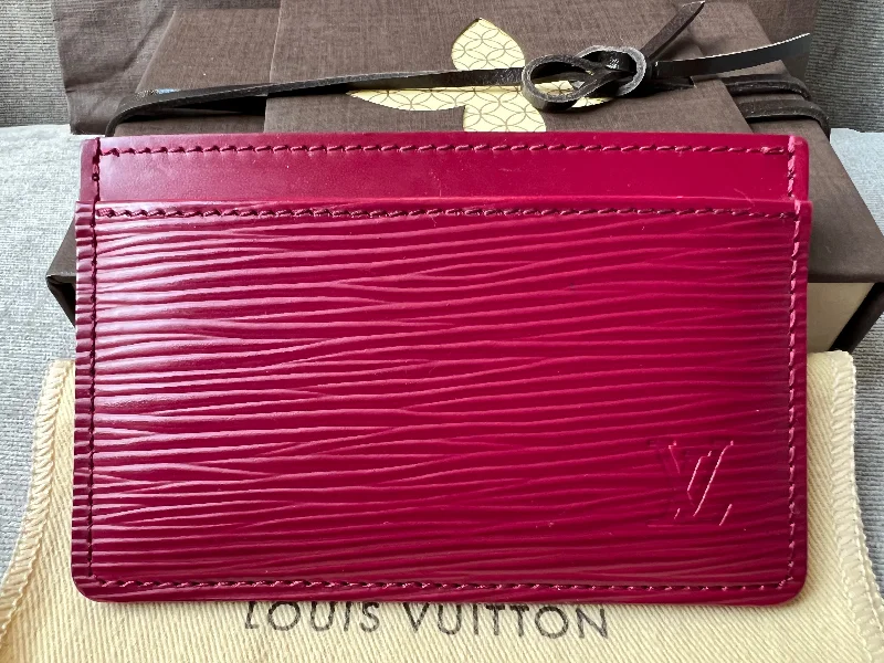 Louis Vuitton Twist bags with a crystal - embellished LV - turnlockLouis Vuitton Card Holder Fuchsia Epi (RRP £205)