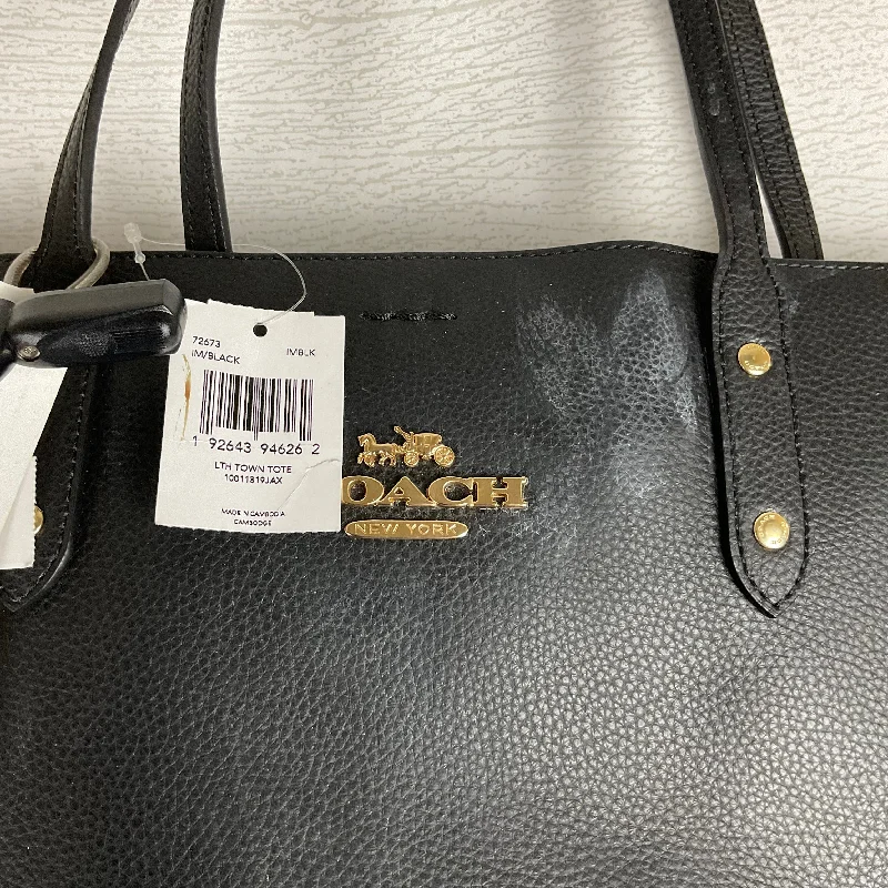 Handbag Designer By Coach  Size: Large