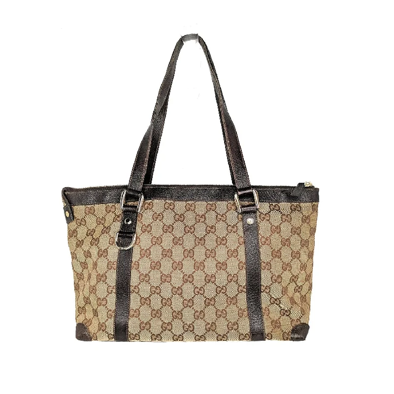 Women Gucci backpacks with a luxurious leather finishGucci Medium GG Supreme Canvas Abbey Tote