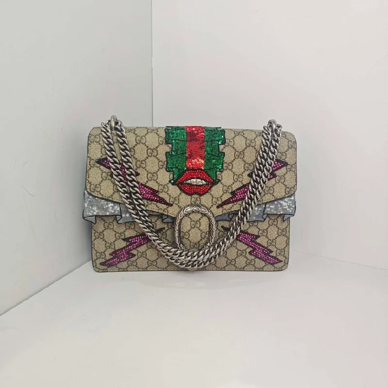 Gucci handbags for women with a patent - leather finishGucci Dionysus Beige Canvas Embroidered Bag 29cm