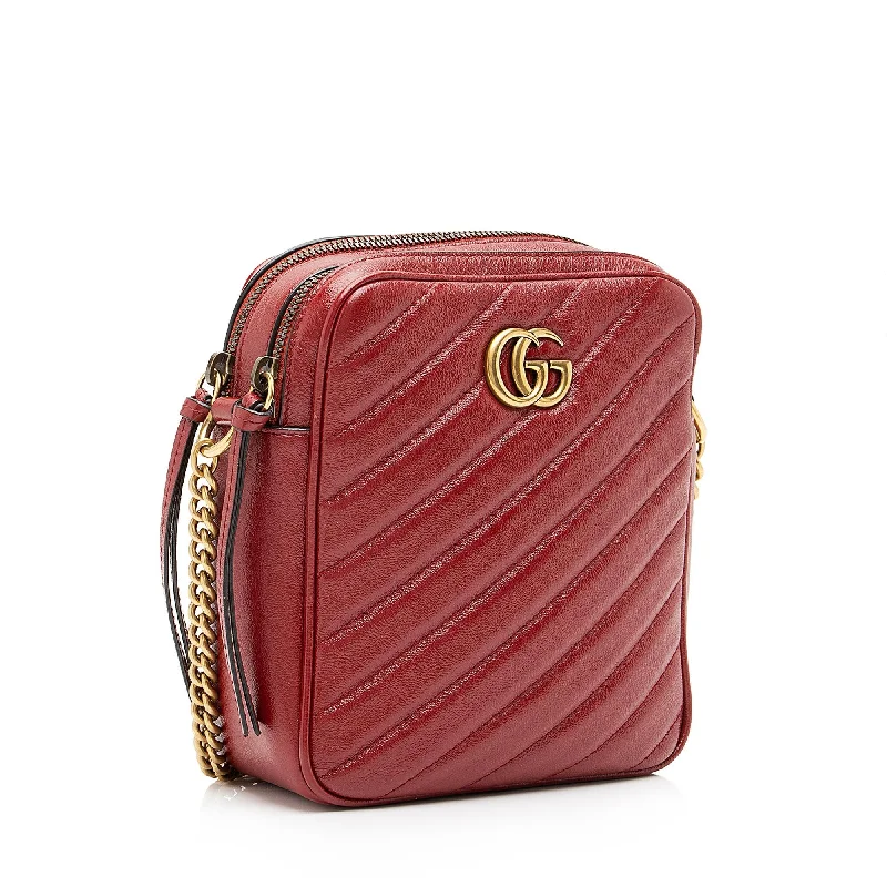 Women Gucci bags with a front - zip pocket for small itemsGucci Diagonal Matelasse Leather GG Marmont Double Zip Mini Camera Bag (23385)