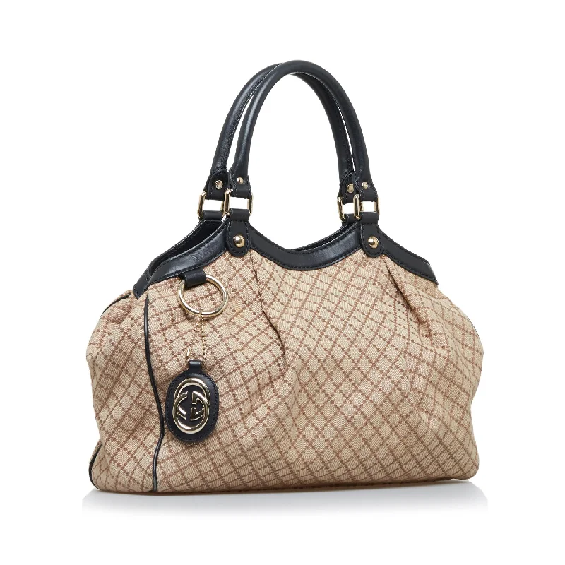 Women Gucci crossbody bags with a keychain holderGucci Diamante Sukey (FrHaA8)