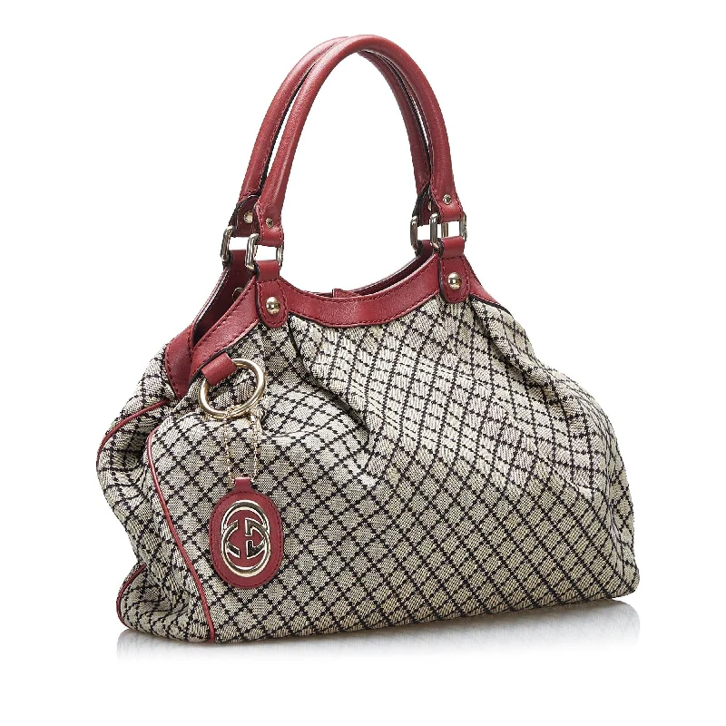 Women Gucci bags with a front - flap pocket for quick - access itemsGucci Diamante Sukey (VPaOdK)