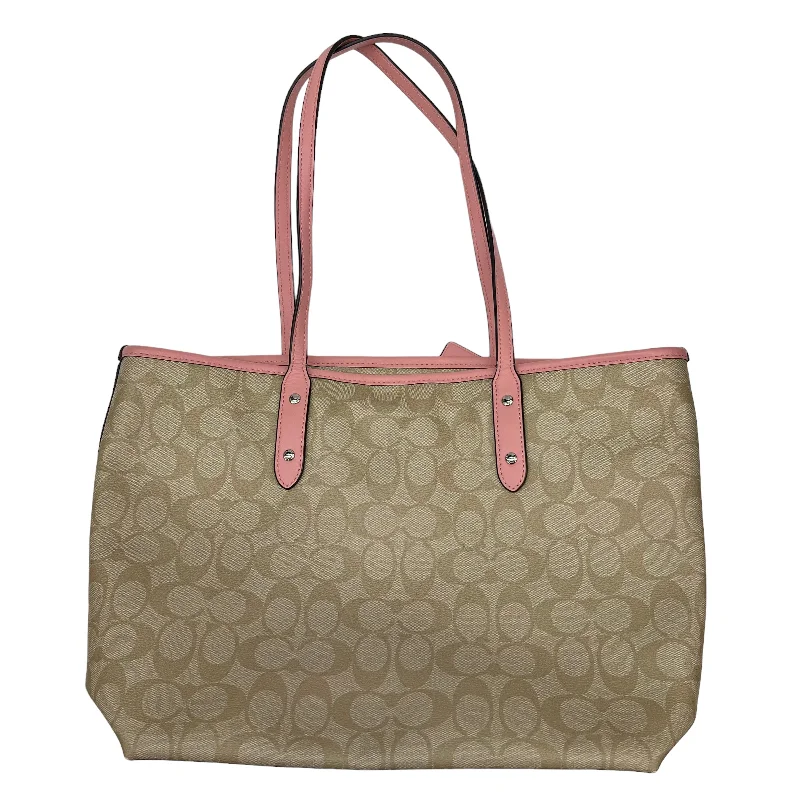 Handbag Designer By Coach  Size: Medium