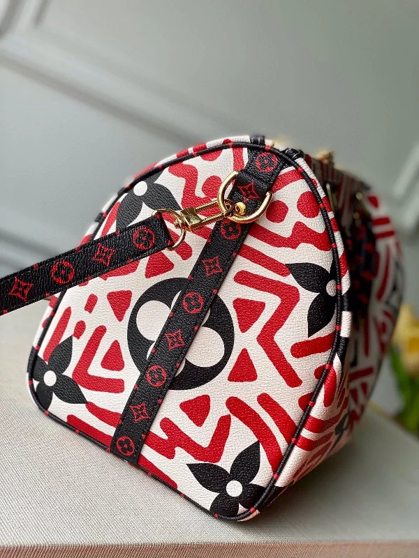 Louis Vuitton bags with a magnetic snap closure for easy accessLouis Vuitton Crafty Speedy Bandoulière 25