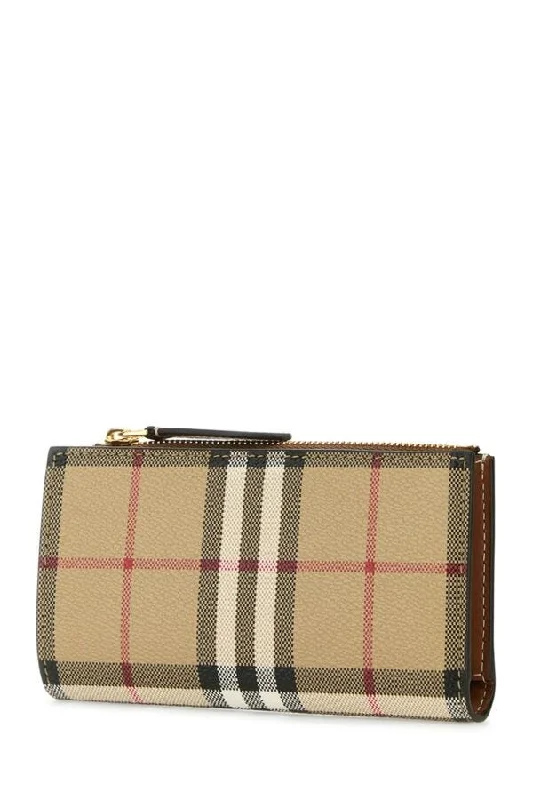 Vintage Inspired Burberry Bags for Retro LoversBurberry Woman Portafoglio