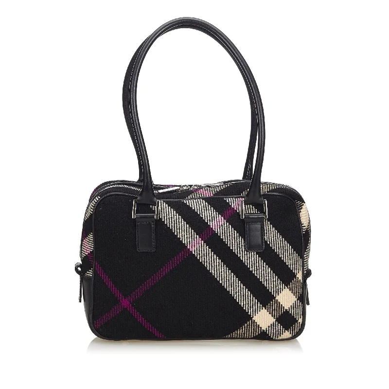 Burberry Bags with Magnetic Closures for Quick AccessBurberry Black Wool Fabric Plaid Shoulder Bag United Kingdom