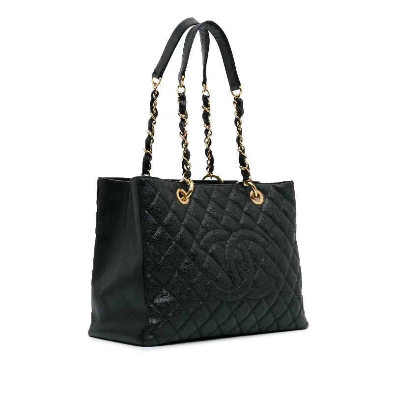 Chanel Lightweight Handbag for Daily ErrandsChanel Caviar Grand Shopping Tote (Ae5e3I)