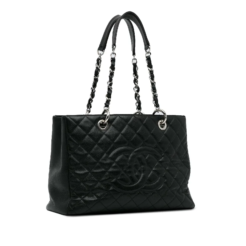 Chanel Black Handbag for Business MeetingsChanel Caviar Grand Shopping Tote (rO3pnU)