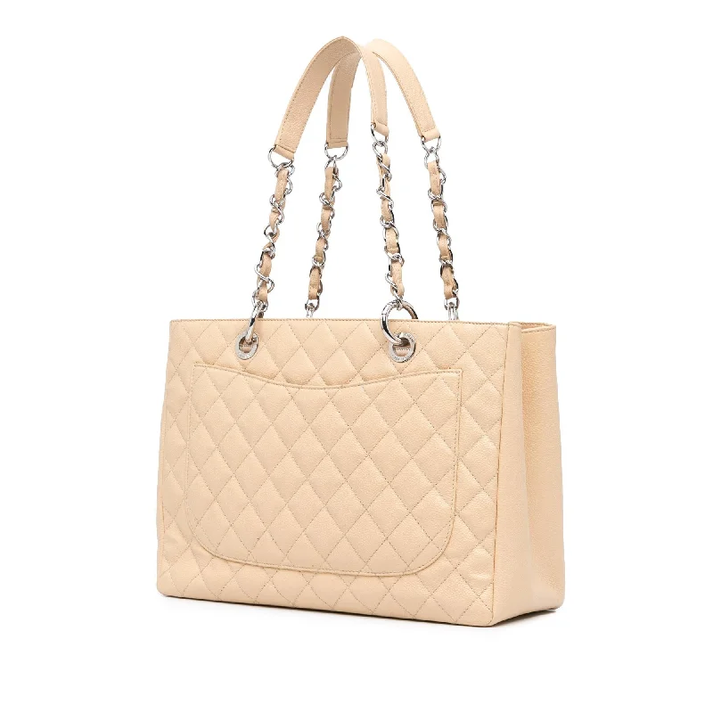 Chanel Vintage Inspired Handbag for Retro LoversChanel Caviar Grand Shopping Tote (wtRDYo)