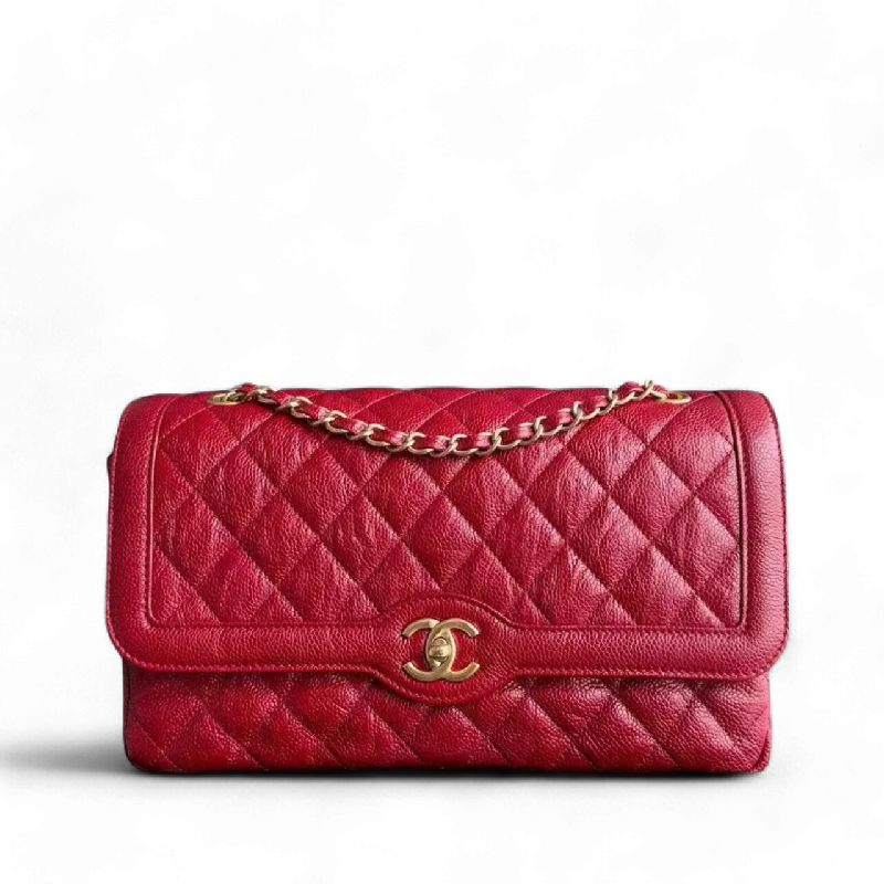 Chanel All - Match Handbag for Versatile StylingChanel Two-Tone Crumpled Flap - Caviar 29CM Quilted Red Gold Hardware Series 21