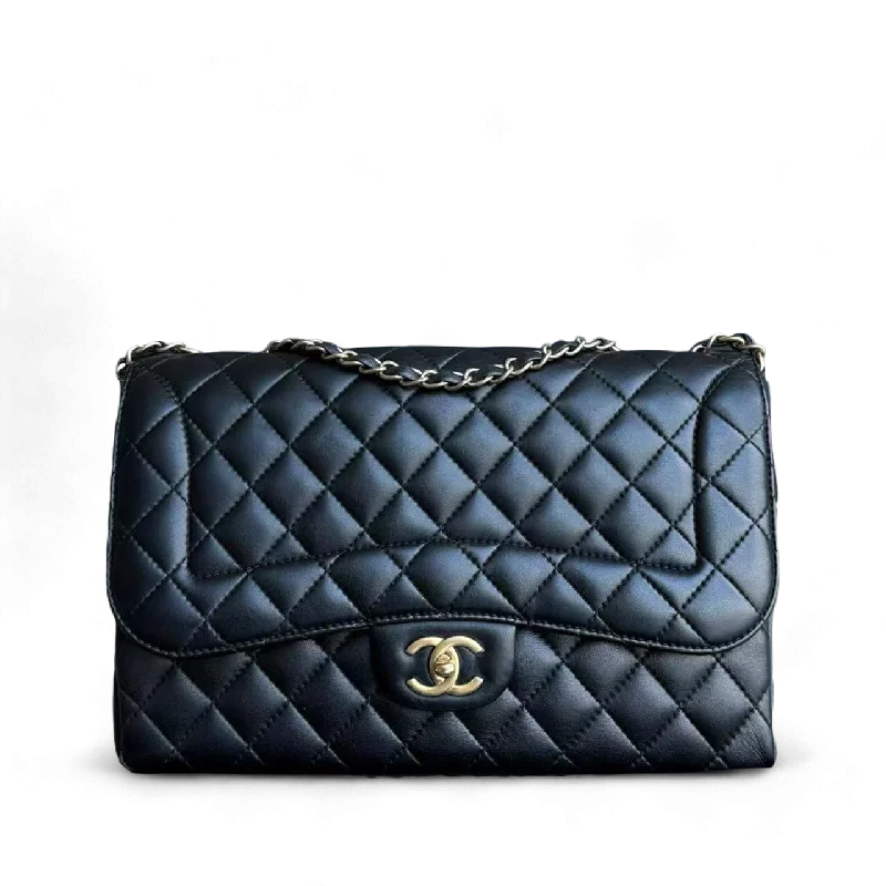 Chanel Vintage Inspired Handbag for Retro LoversChanel Chic Flap Jumbo 30CM Quilted Lambskin Black Golden Hardware Series 21