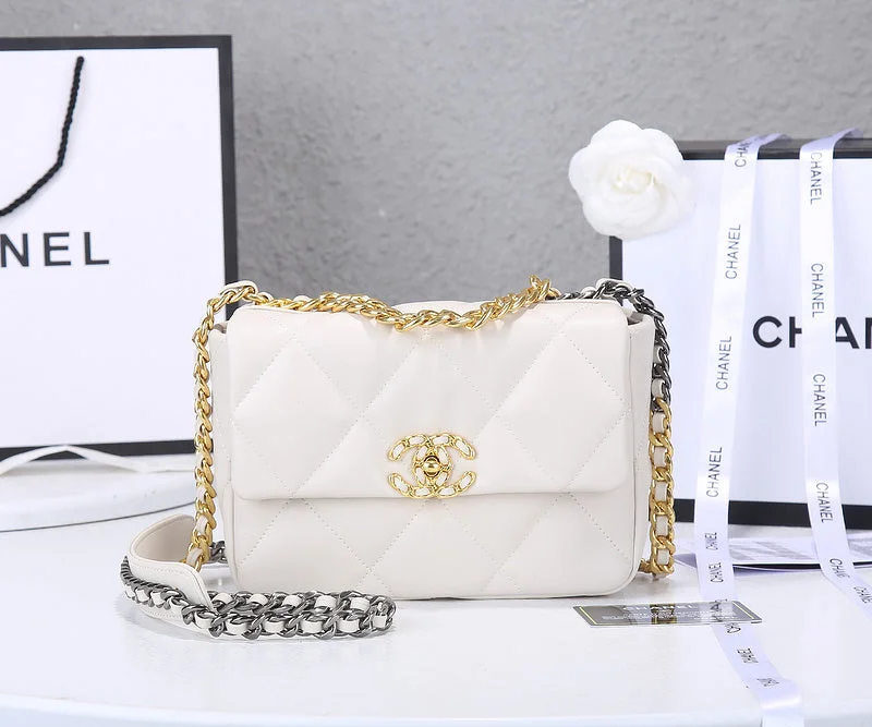 Chanel Designer Handbag with Unique DesignWF - Chanel Bags - 1072