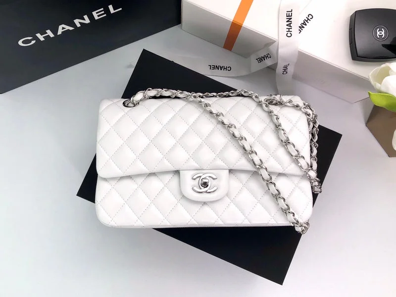 Chanel Lightweight Handbag for Daily ErrandsWF - Chanel Bags - 1082