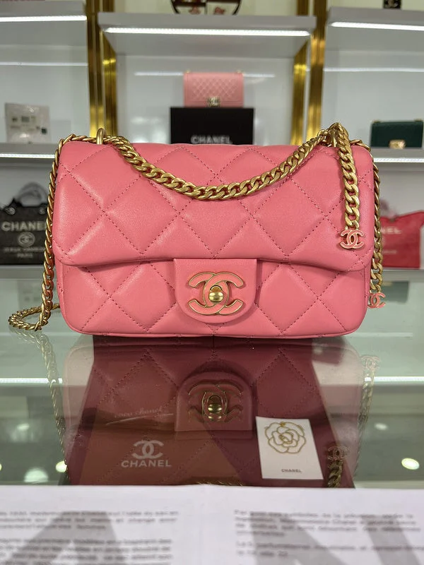 Chanel Handbag with Adjustable Strap for ComfortWF - Chanel Bags - 1077