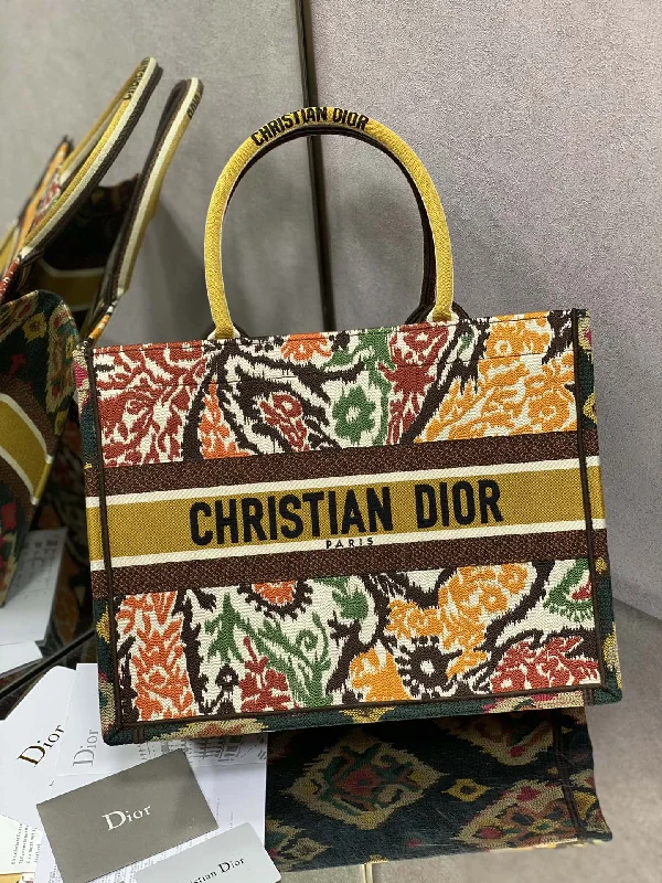 Christian Dior handbags with a back - pocket for quick storageChristian Dior - Luxury Bags  496