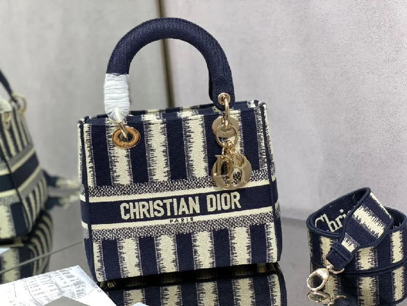 High - fashion Christian Dior bags with a geometric patternChristian Dior - Luxury Bags  507