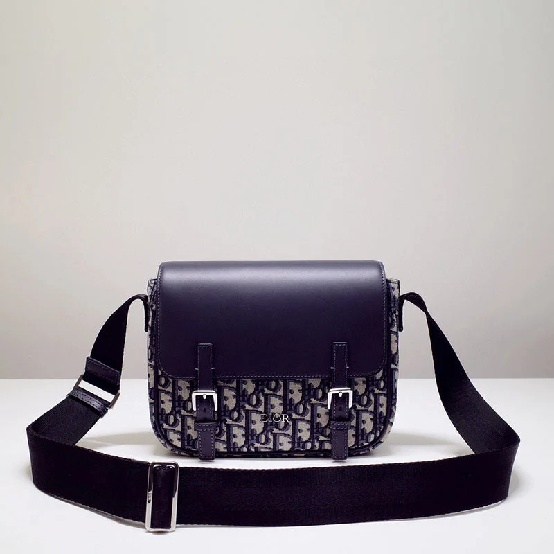 Christian Dior Saddle bags with a studded trim for a bold lookGlitzybags - Dior Bags - 4016