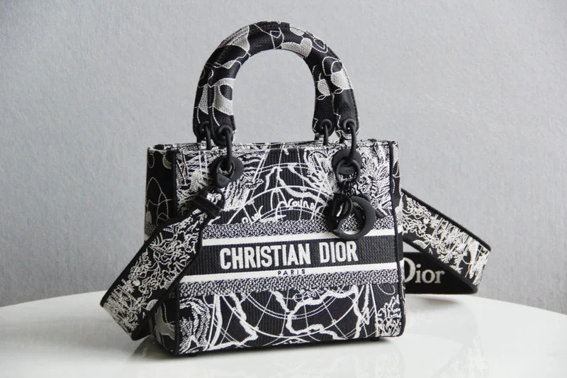 Christian Dior handbags with a detachable mirror for on - the - go touch - upsGlitzybags - Dior Bags - 4095