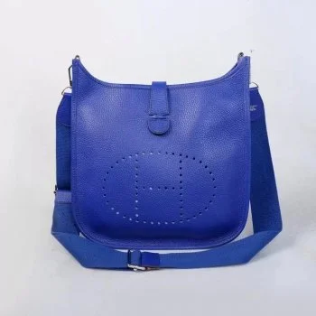 Hermes Evelyne Bags with Adjustable Shoulder StrapsHermes Evelyne III Crossbody Bag PM Royal Blue