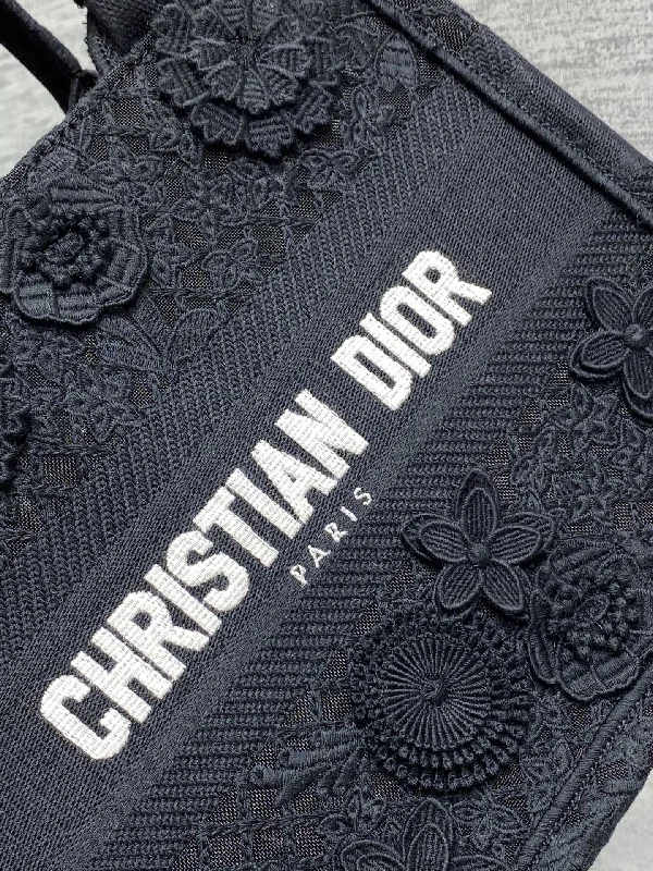 Christian Dior handbags with a back - pocket for quick storageWF - Dior Bag - 147