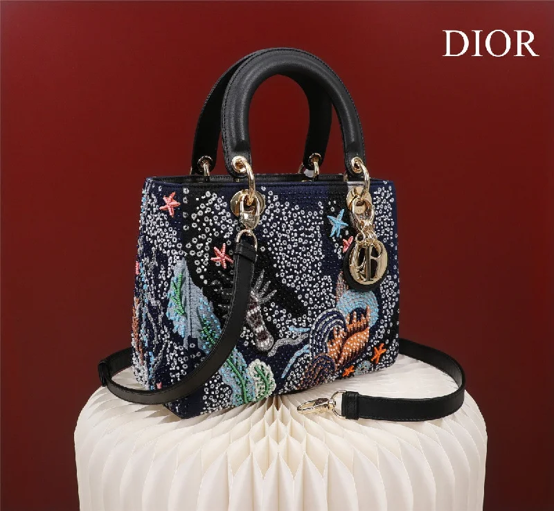 Christian Dior Saddle bags with a studded trim for a bold lookWF - Dior Bag - 184