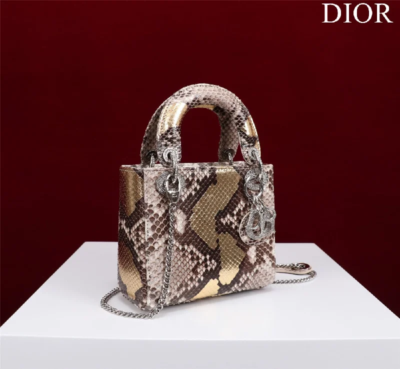 Trendsetting Christian Dior crossbody bags with a colorful strapWF - Dior Bag - 192